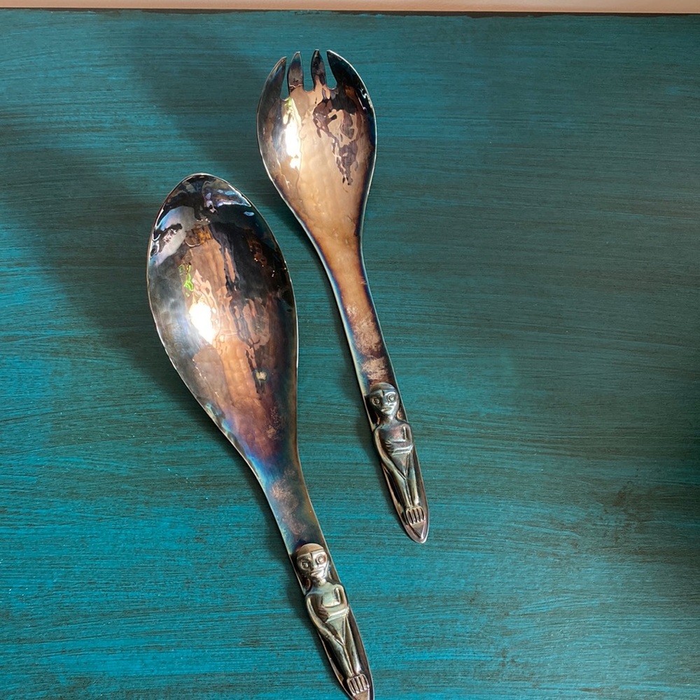 Set of silver plated serving utensils